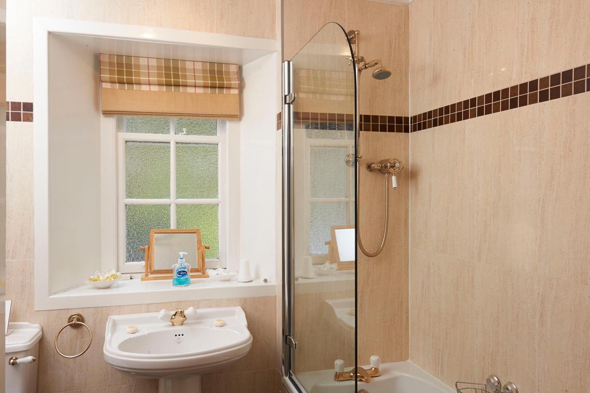 Home Farm Cottages, Glendaruel, Argyll. Scotland Clachan of Glendaruel Bagian luar foto